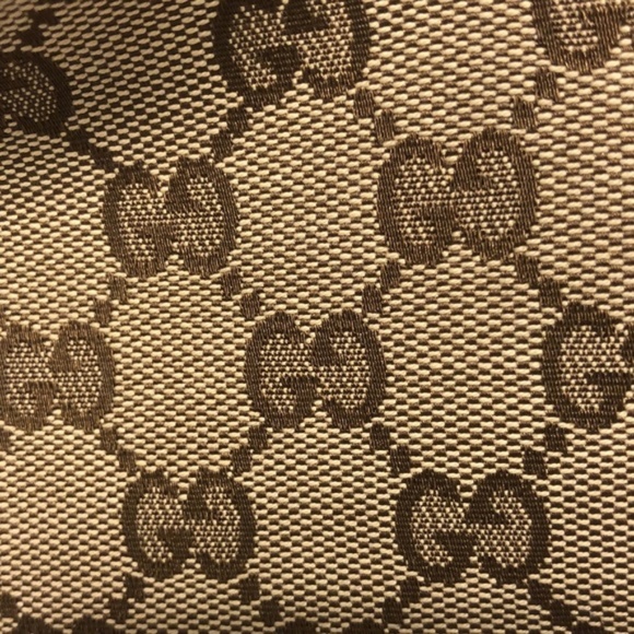 Gucci Natural Monogram Canvas Pelham Hobo Bag - Picture 8 of 14